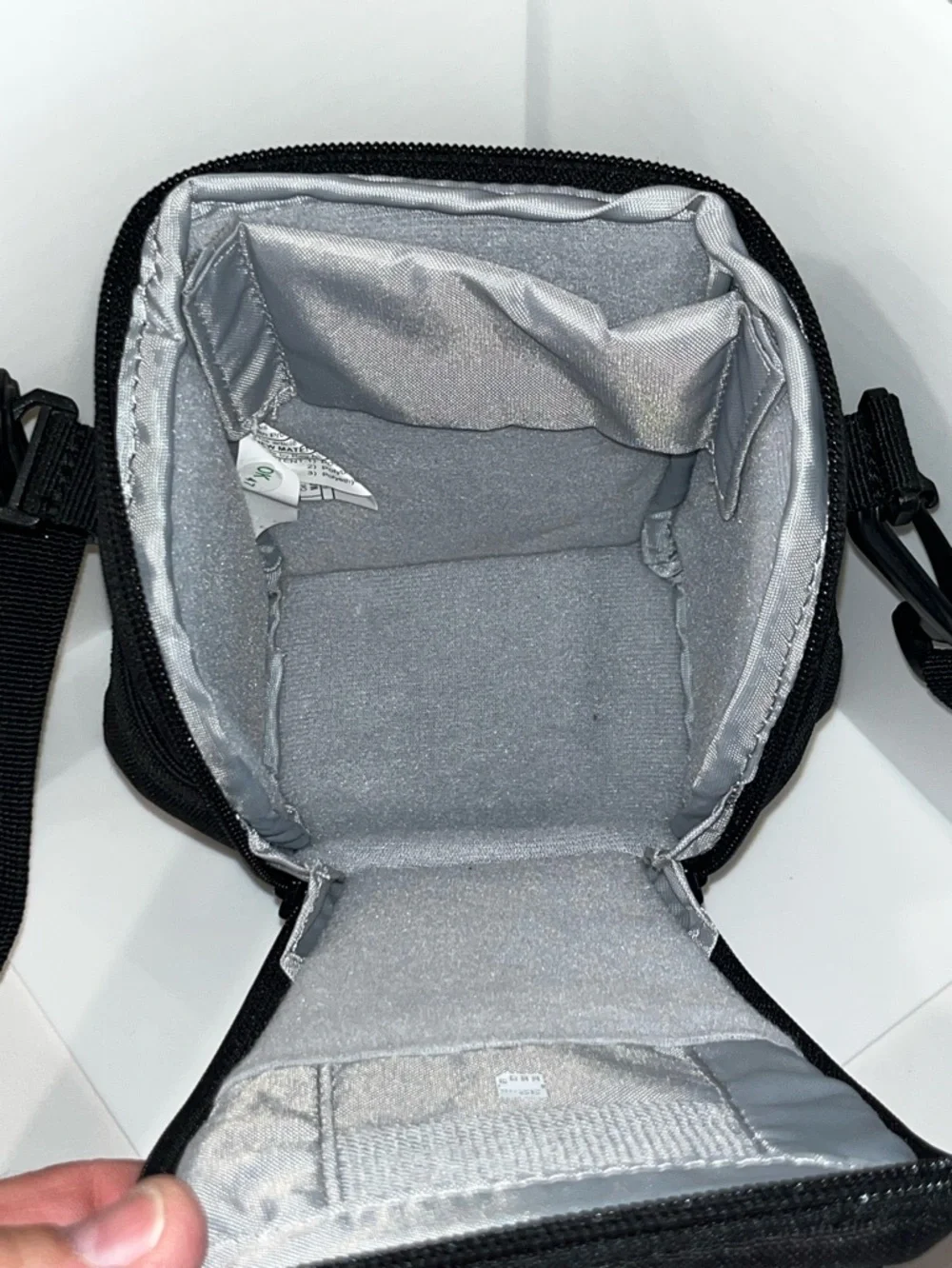Lowepro Adventura SH 100R II Camera / Camcorder Bag Case -7” X 6” Long Adj Strap